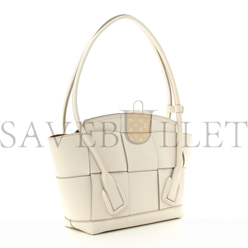 bo*te*ga Ve*ne*ta french calfskin maxi intrecciato small arco bianco  (22*20*8cm)