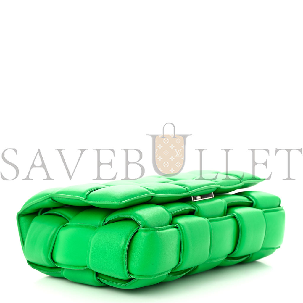 bo*te*ga Ve*ne*ta nappa maxi intreccio padded cassette crossbody bag parakeet  (26*18*8cm)
